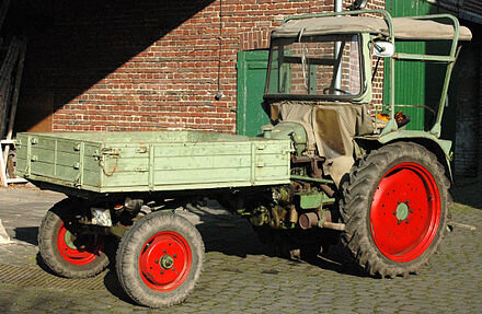 440px-Fendt231.jpg
